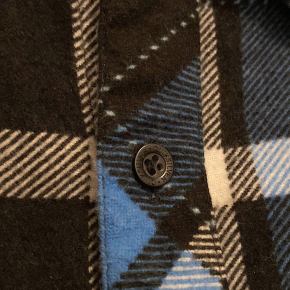 NEVER WORN! Quiksilver Flannel LS - Picture 6 of 16